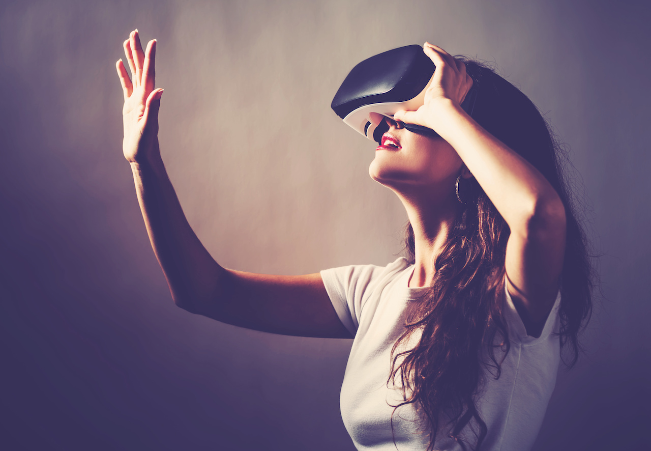 Virtual Reality lady